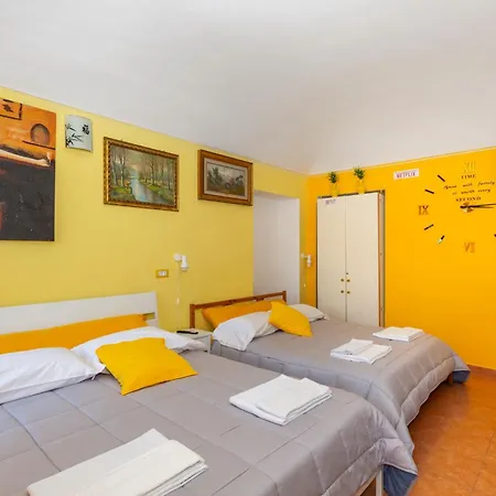 Apartment Grotta Fusion Sarate *