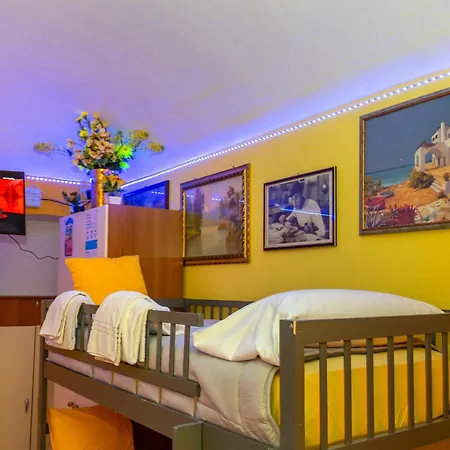 Grotta Fusion Sarate Apartment