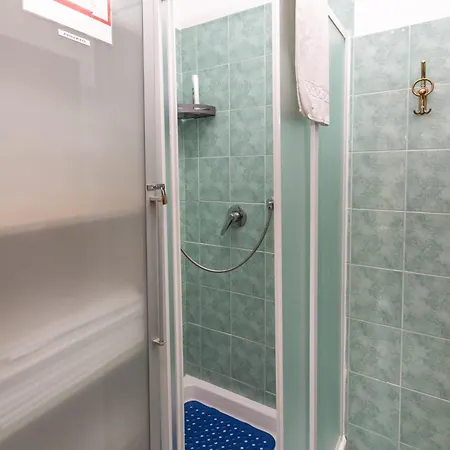 Grotta Fusion Sarate Apartment